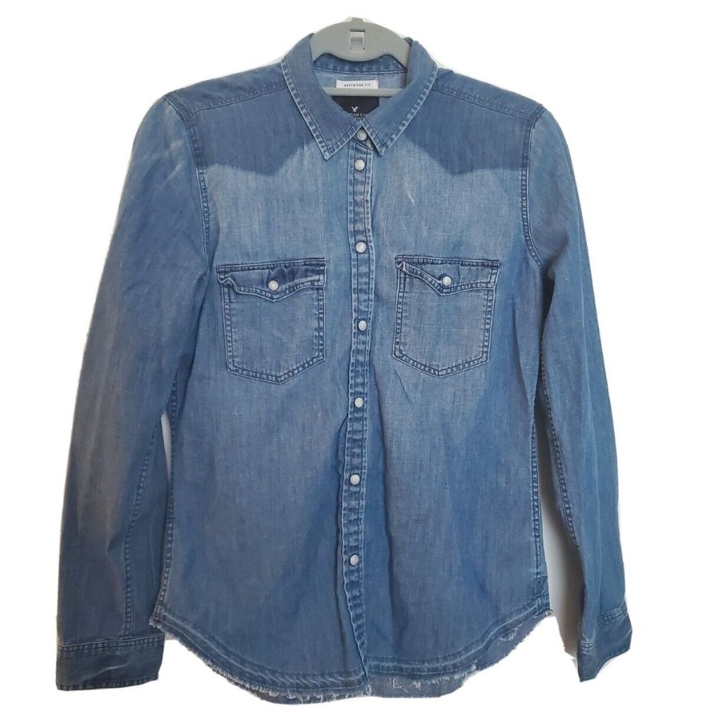 AMERICAN EAGLE OUTFITTERS Denim Button Up BF Fit Collared Shirt Women S/P GUC